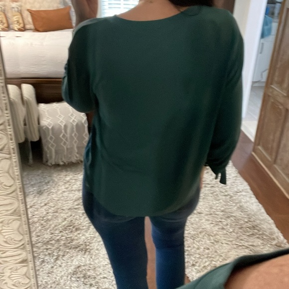 LOFT Outlet Teal Green 3/4 Sleeve Top with Ties Size M - Picture 5 of 10
